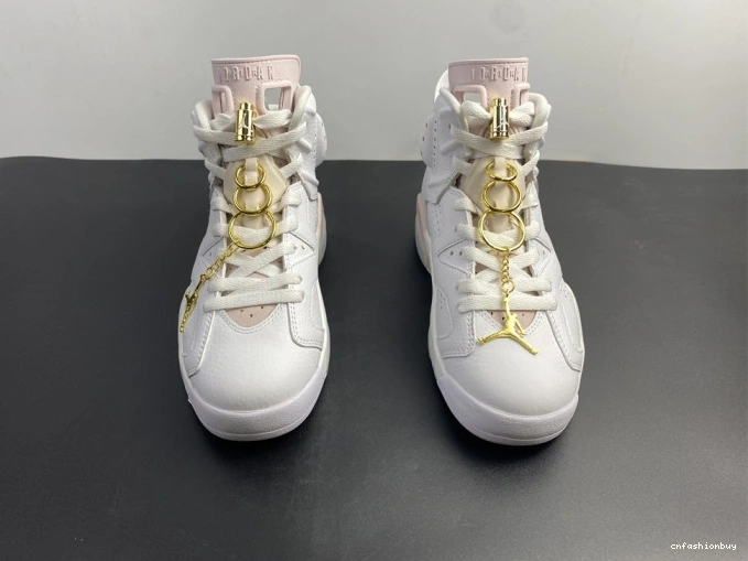 Jordan DH9696-100 Gold (W) 6 Hoops Retro Air 0909